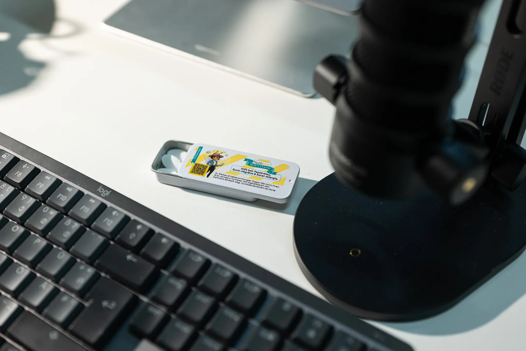 Akten Ex Forte der Spaß den sich humbee erlaubt um dich zu begeistern