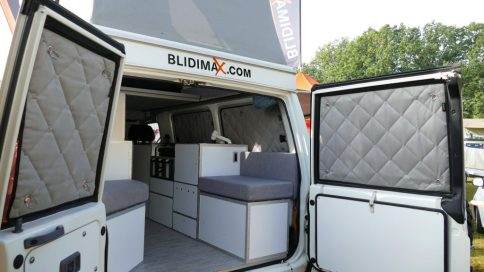 Blickdicht Einbau im Van