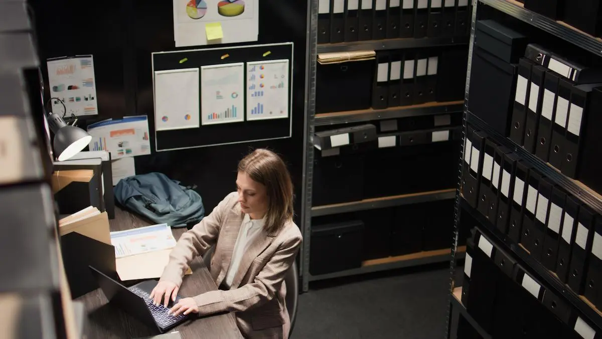 gobd-archivierung-ganz-ohne-aktenschrank Revisionssichere Archivierung ohne Kellerraum oder Lagerhalle